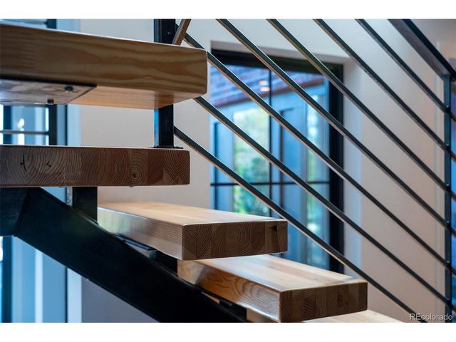 3753 N Franklin St, Denver, CO 80205