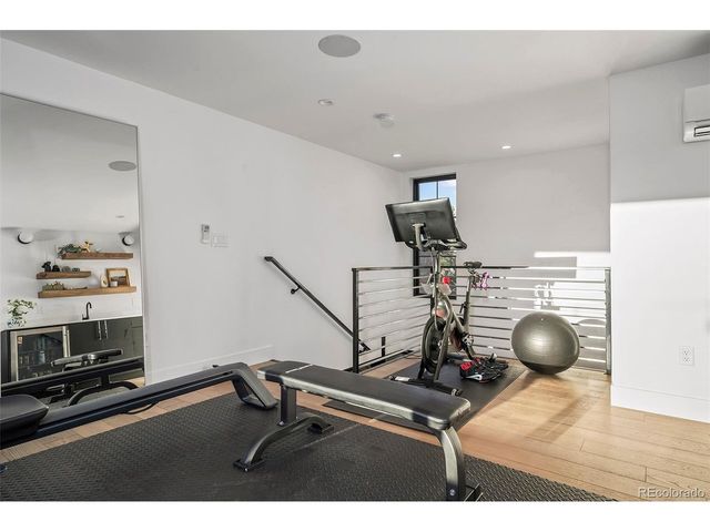 3753 N Franklin St, Denver, CO 80205