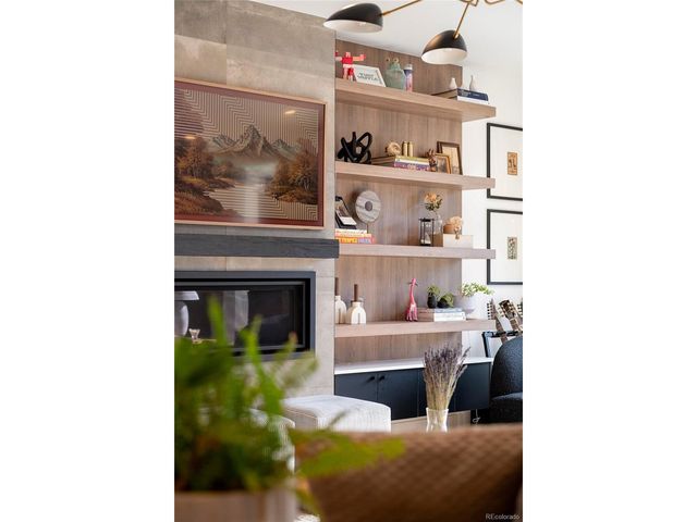 3753 N Franklin St, Denver, CO 80205