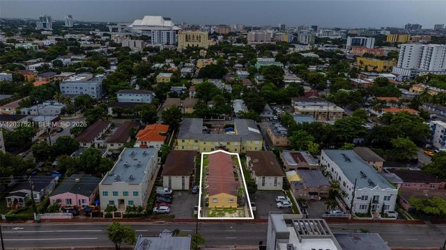 1345 SW 7th ST, Miami, FL 33135