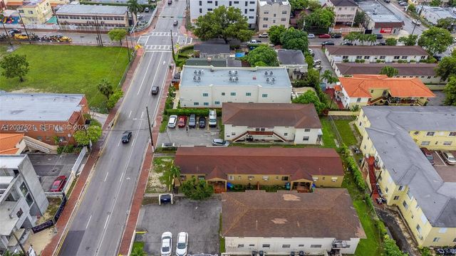 1345 SW 7th ST, Miami, FL 33135