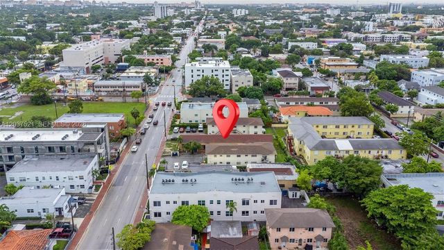 1345 SW 7th ST, Miami, FL 33135