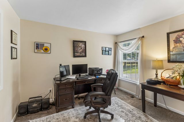 1001 Brookside Woods Blvd, Hermitage, TN 37076