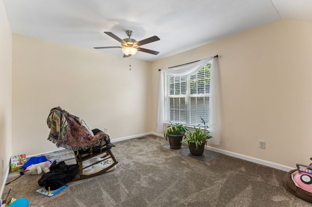 1001 Brookside Woods Blvd, Hermitage, TN 37076