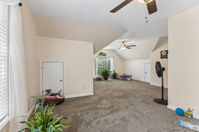 1001 Brookside Woods Blvd, Hermitage, TN 37076