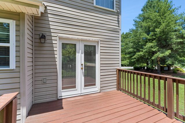 1001 Brookside Woods Blvd, Hermitage, TN 37076