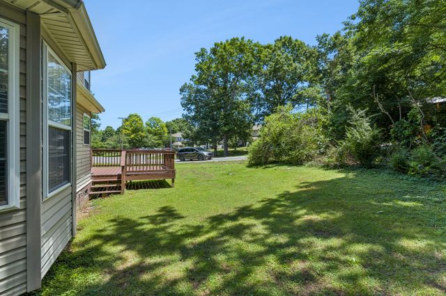 1001 Brookside Woods Blvd, Hermitage, TN 37076