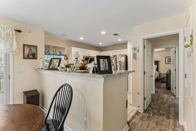 1001 Brookside Woods Blvd, Hermitage, TN 37076
