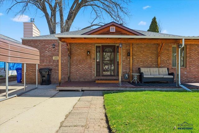218 S CANYON RD, Rapid City, SD 57702