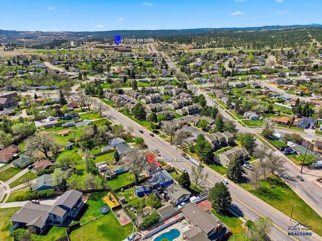 218 S CANYON RD, Rapid City, SD 57702