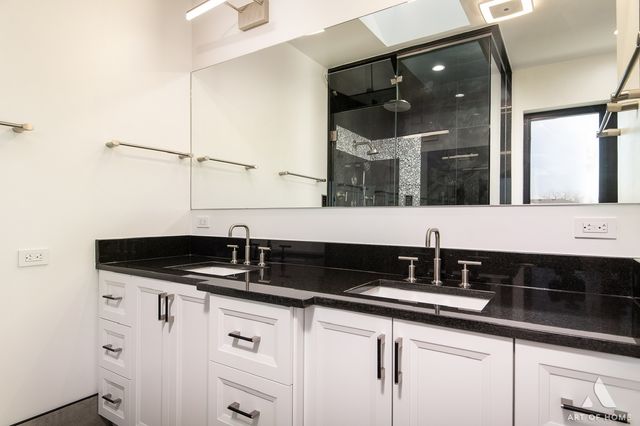 3710 W 113th Street, Chicago, IL 60655