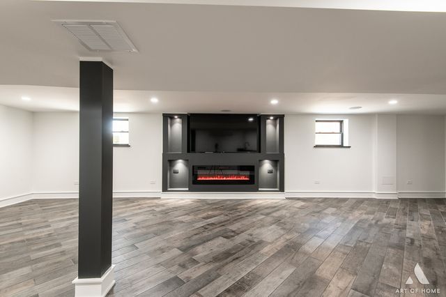 3710 W 113th Street, Chicago, IL 60655