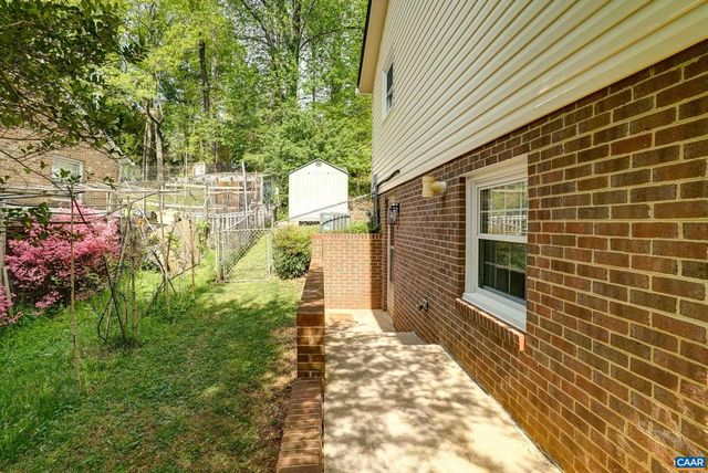 209 OLD LYNCHBURG RD, Charlottesville, VA 22903