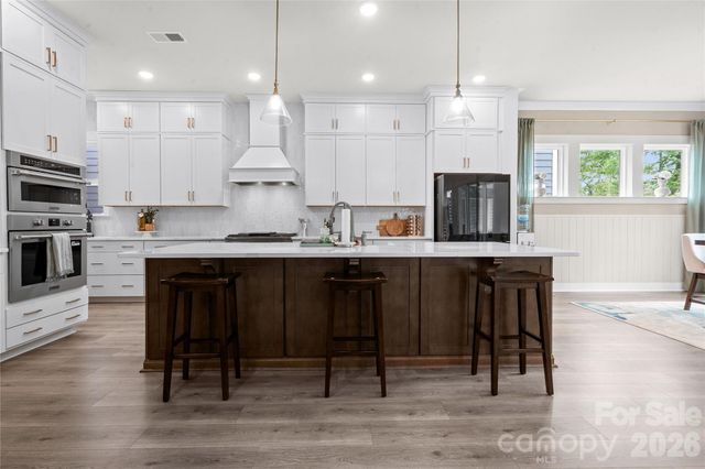 11208 Shreveport Drive, Huntersville, NC 28078