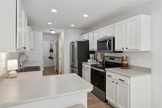 857 SE Lakeview Lane, Waukee, IA 50263