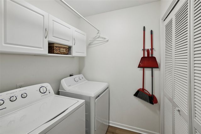 857 SE Lakeview Lane, Waukee, IA 50263