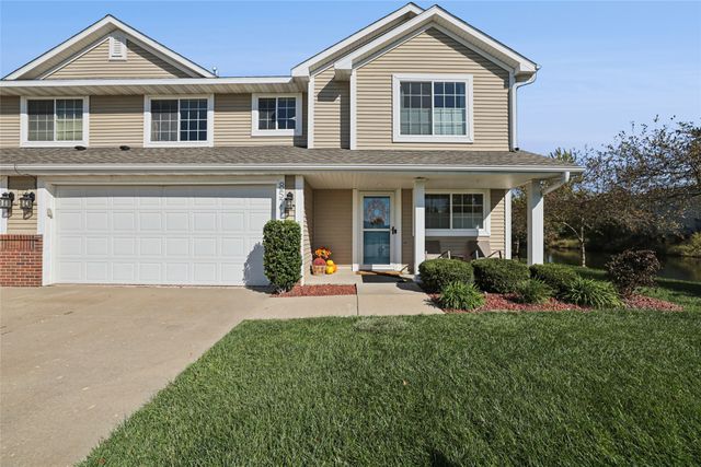 857 SE Lakeview Lane, Waukee, IA 50263