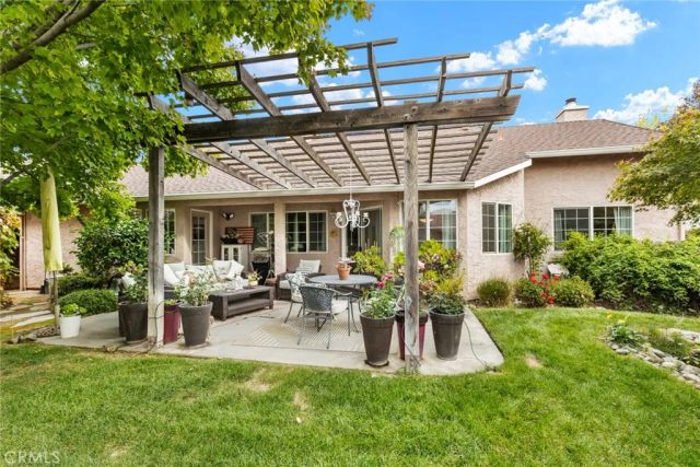 18 Kestrel Court, Chico, CA 95928