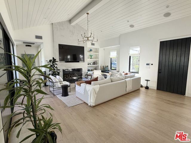 6025 Paseo Canyon Drive, Malibu, CA 90265