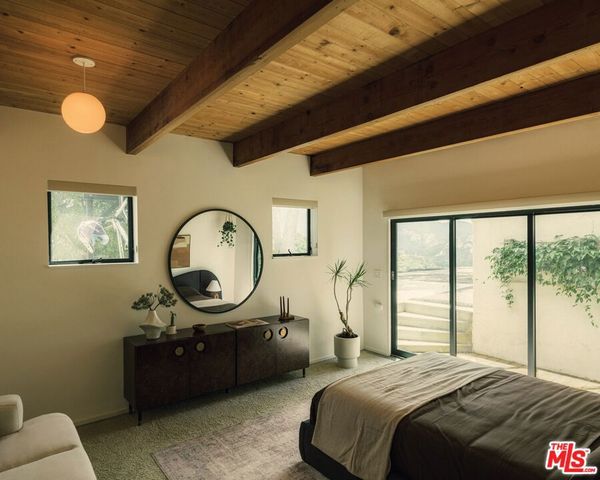22910 Portage Circle Drive, Topanga, CA 90290