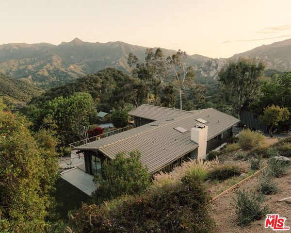 22910 Portage Circle Drive, Topanga, CA 90290