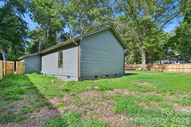213 Kings Mountain Street A, York, SC 29745