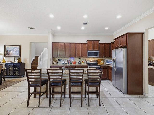 6819 Langdon Way, Lake Worth, FL 33463