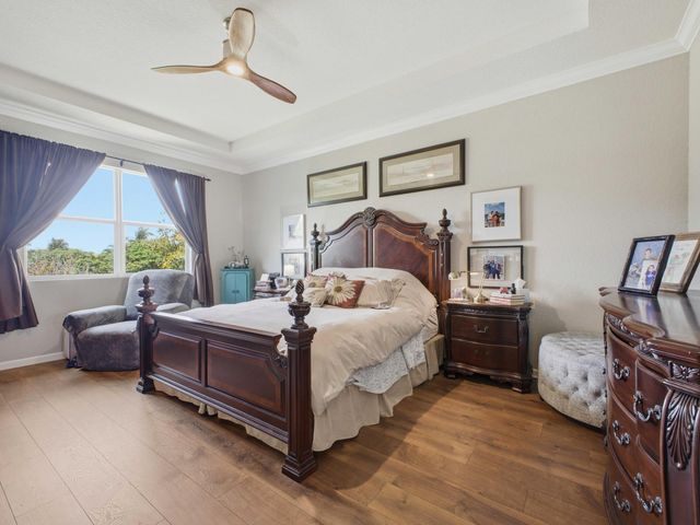 6819 Langdon Way, Lake Worth, FL 33463