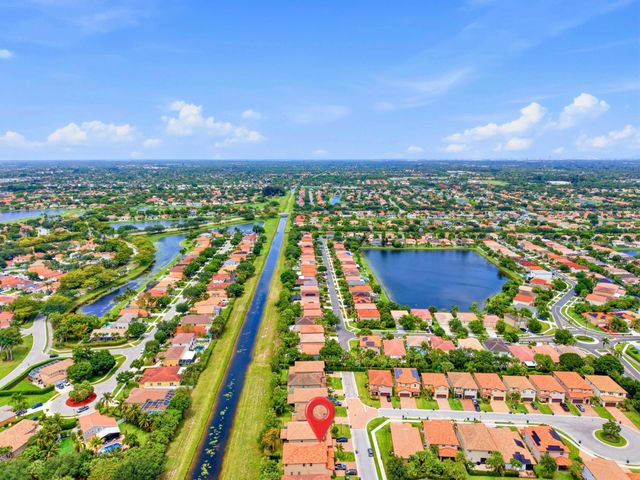 6819 Langdon Way, Lake Worth, FL 33463