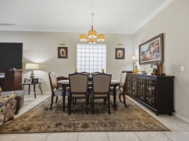 6819 Langdon Way, Lake Worth, FL 33463