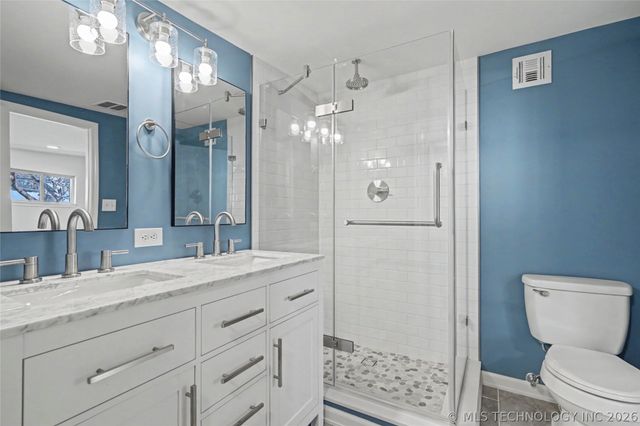 69418 S 325 Road, Wagoner, OK 74467