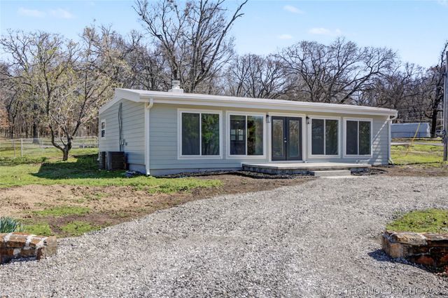 69418 S 325 Road, Wagoner, OK 74467