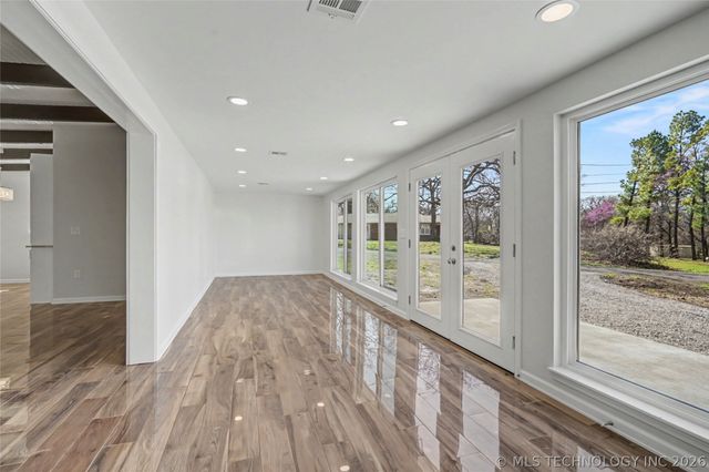 69418 S 325 Road, Wagoner, OK 74467