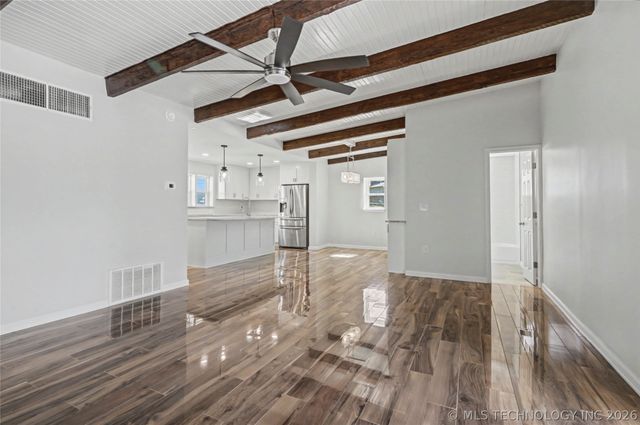 69418 S 325 Road, Wagoner, OK 74467