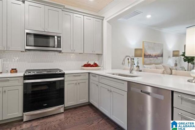 3009 VESTAVIA TERRACE DRIVE, Vestavia Hills, AL 35216