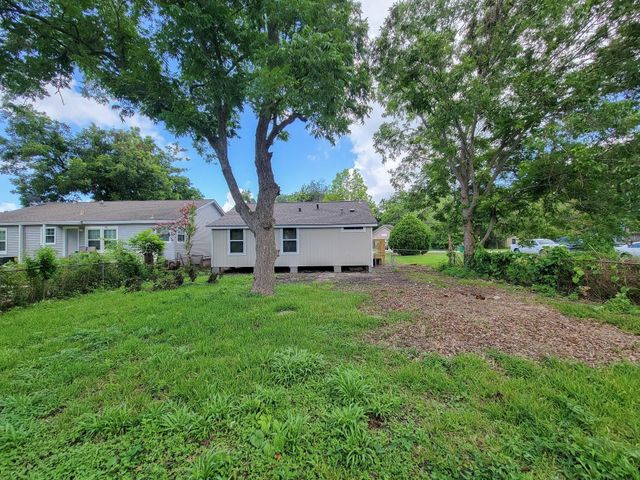 1107 Roosevelt Street, La Marque, TX 77568