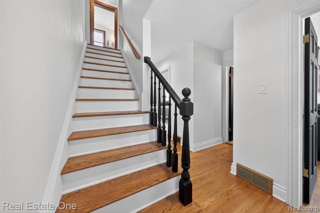 2822 Benjamin Avenue, Royal Oak, MI 48073