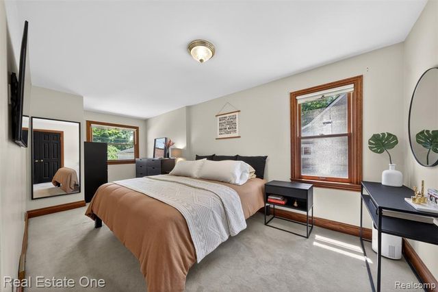 2822 Benjamin Avenue, Royal Oak, MI 48073