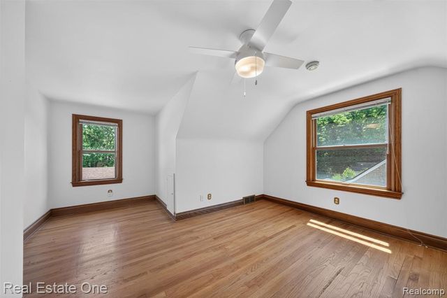 2822 Benjamin Avenue, Royal Oak, MI 48073