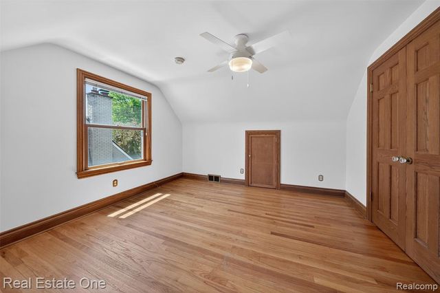 2822 Benjamin Avenue, Royal Oak, MI 48073