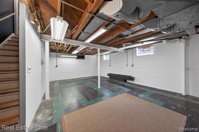 2822 Benjamin Avenue, Royal Oak, MI 48073