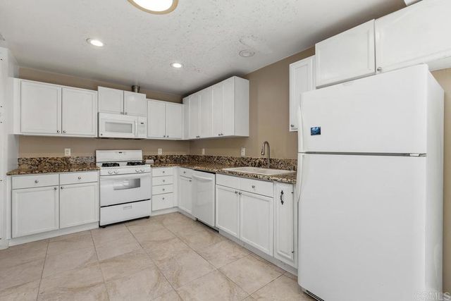 4541 Westridge Dr., Oceanside, CA 92056