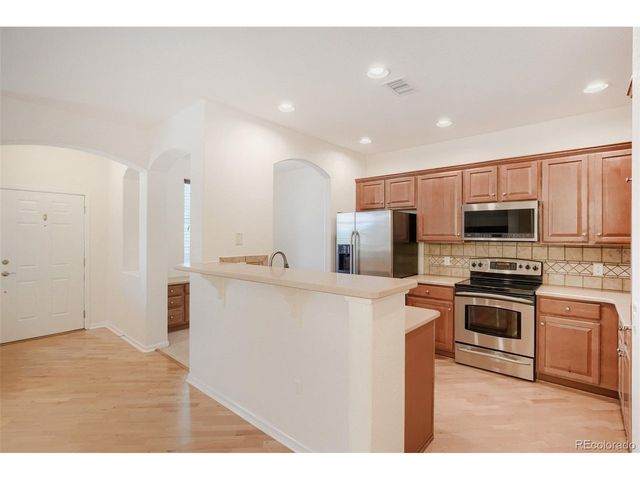 609 W Burgundy St B, Littleton, CO 80129
