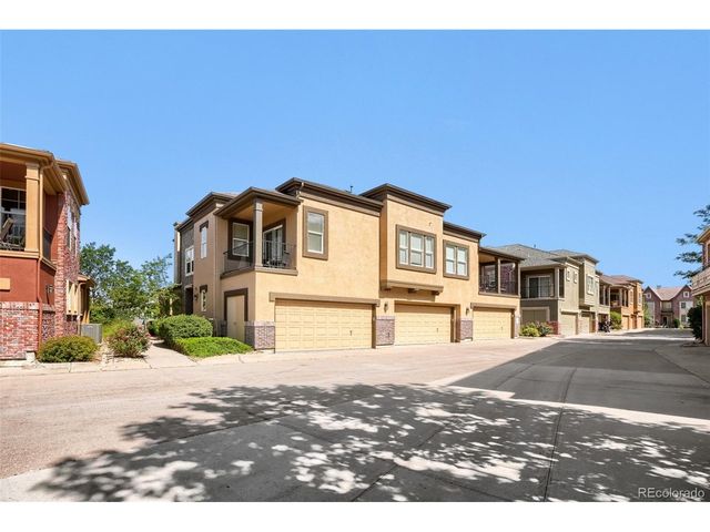 609 W Burgundy St B, Littleton, CO 80129