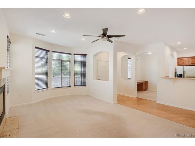 609 W Burgundy St B, Littleton, CO 80129