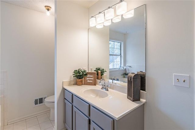 1710 Omie Way, Lawrenceville, GA 30043