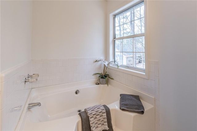 1710 Omie Way, Lawrenceville, GA 30043