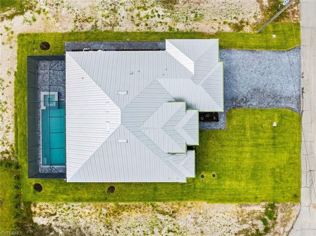 1319 NW 40th PL, Cape Coral, FL 33993