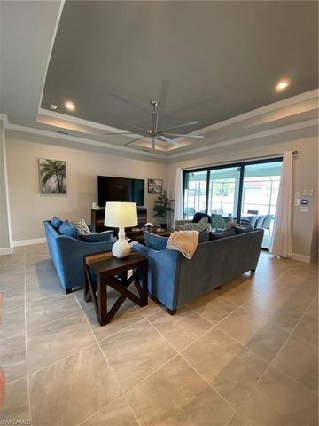 1319 NW 40th PL, Cape Coral, FL 33993