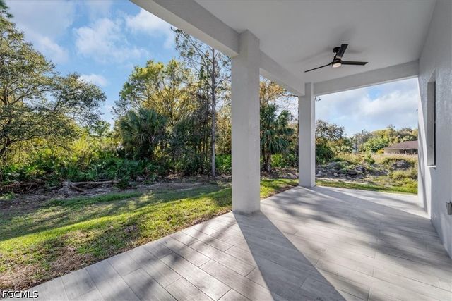 1504 E 6th ST, Lehigh Acres, FL 33972